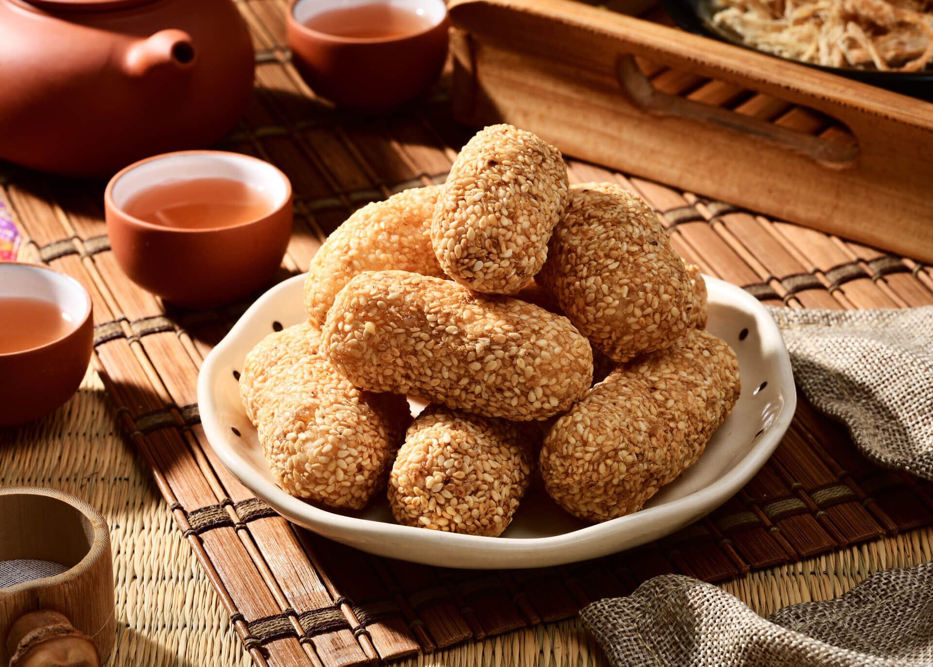 sesame rice crispy cakes