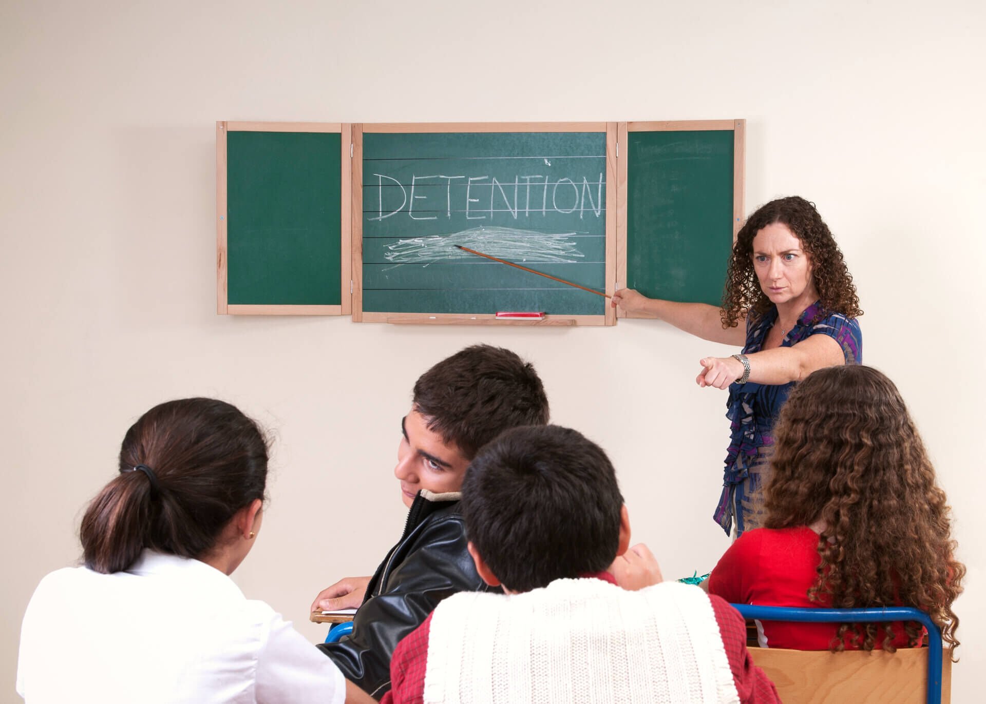teacher disciplining students
