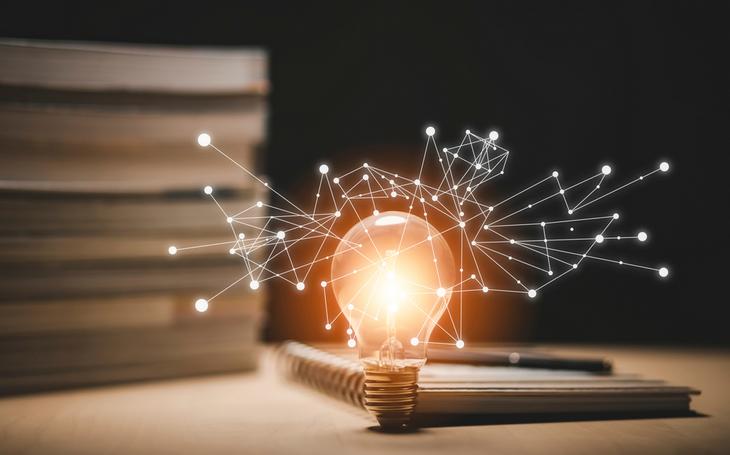 thinking-creative-concept-light-bulb