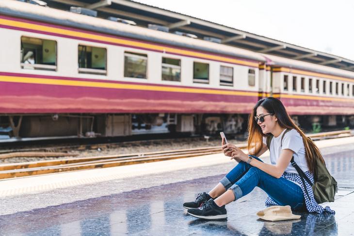 asian-tourist-teenage-girl-train-station