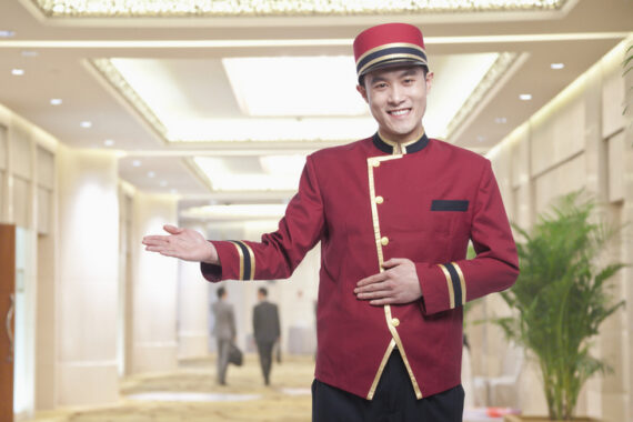 portrait-bellhop-greeting
